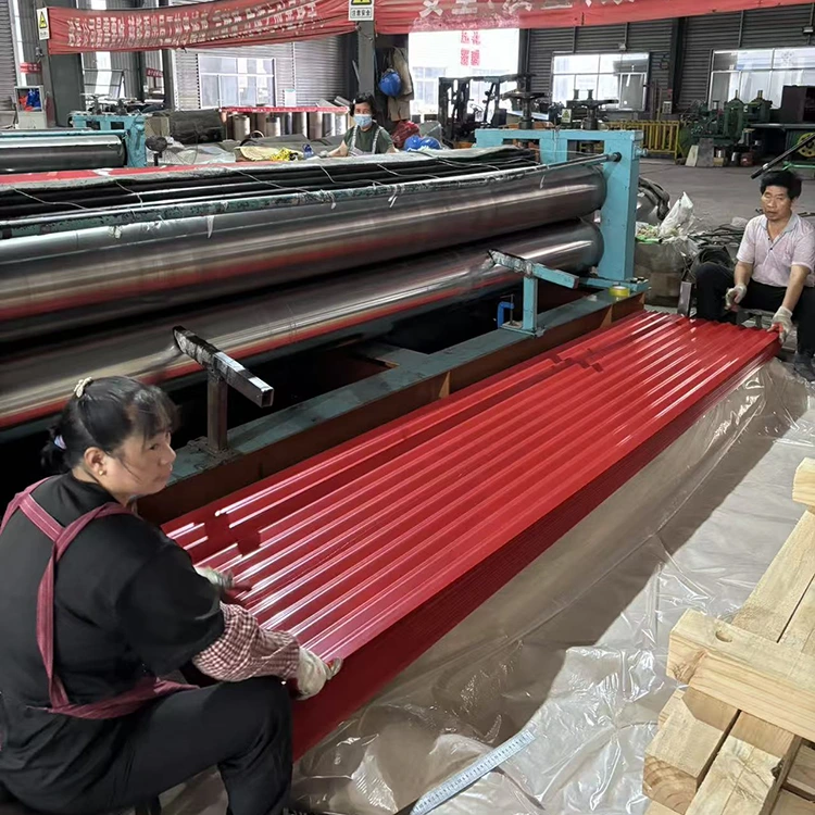 Farvebelagt korrugeret metal tagdækning